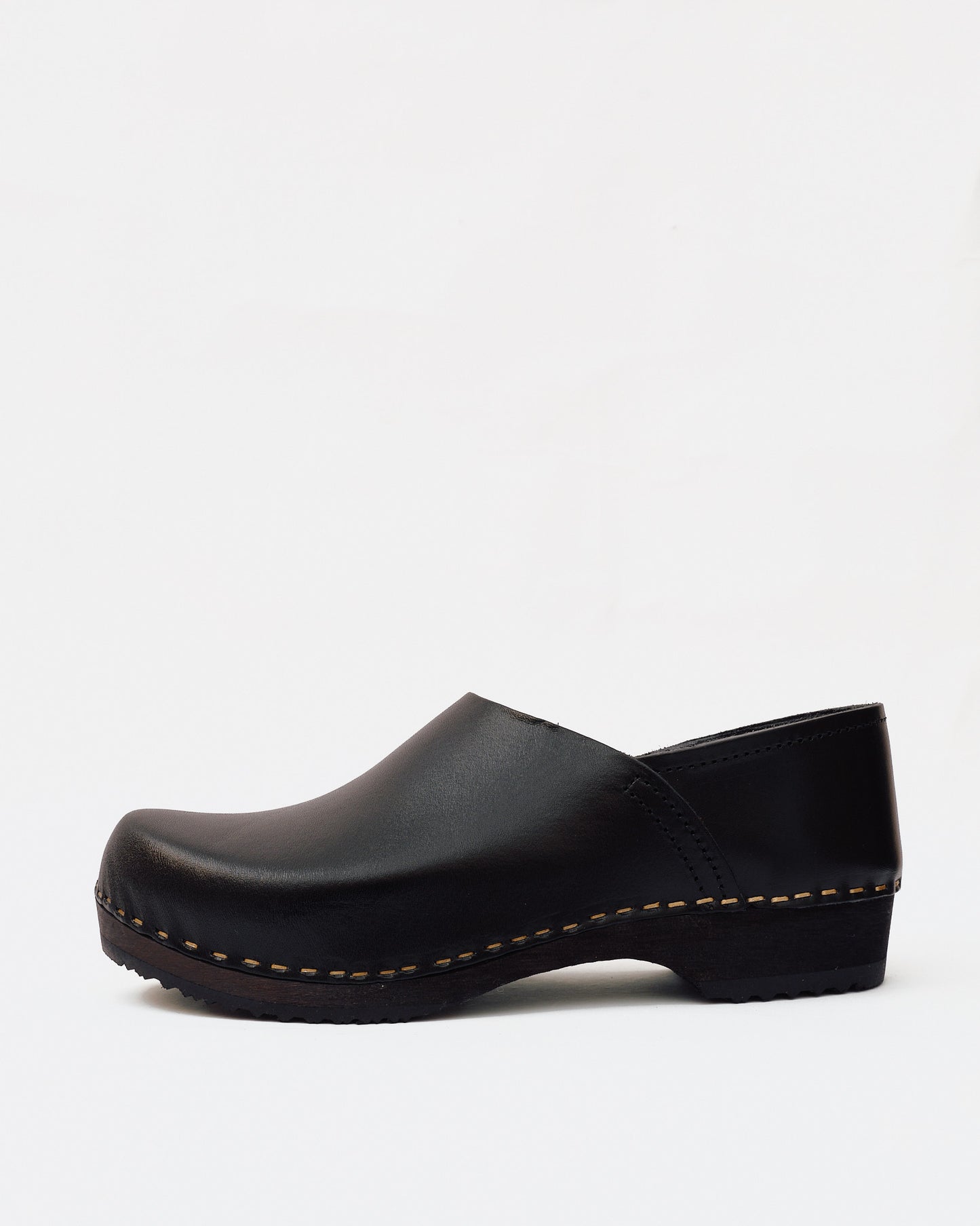 Onyx Tinted Base Low Jord Clog