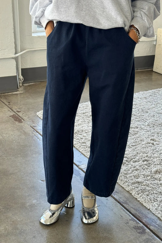 Arc Pants in Navy