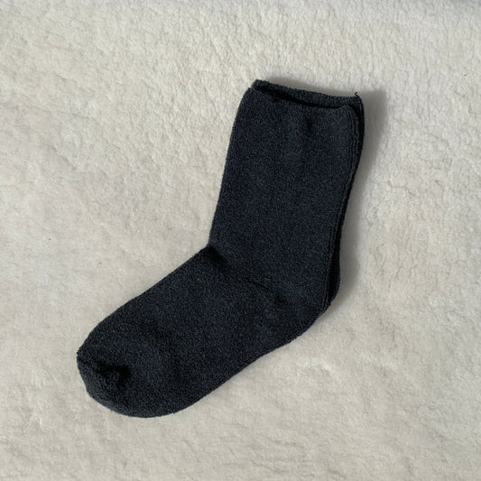 cloud socks in charcoal by le bon shoppe