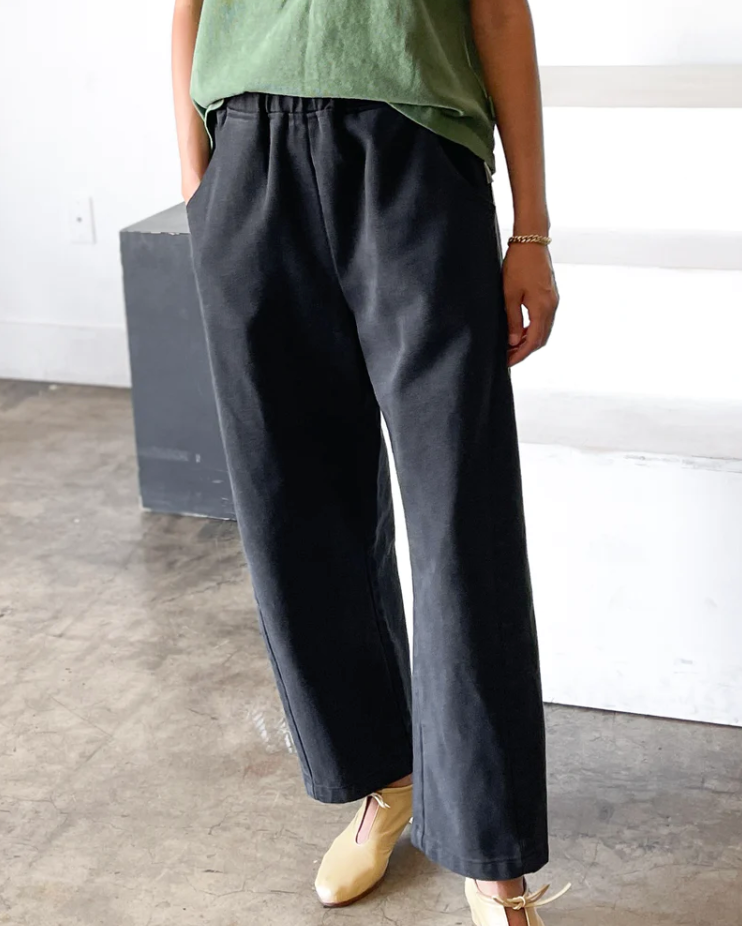 cotton Arc pants in black by le bon shoppe